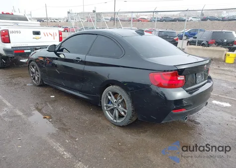 2015 BMW M235 z USA, uszkodzony, nr VIN WBA1J7C51FV254004